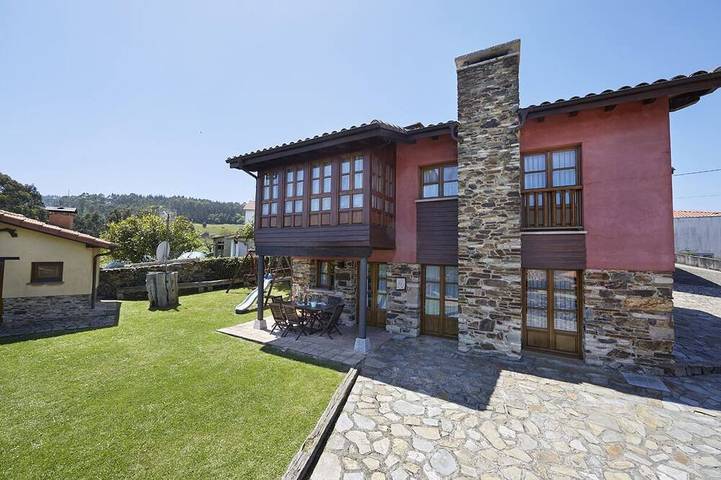 Gîte pour 4 personnes, avec jardin et terrasse - 1