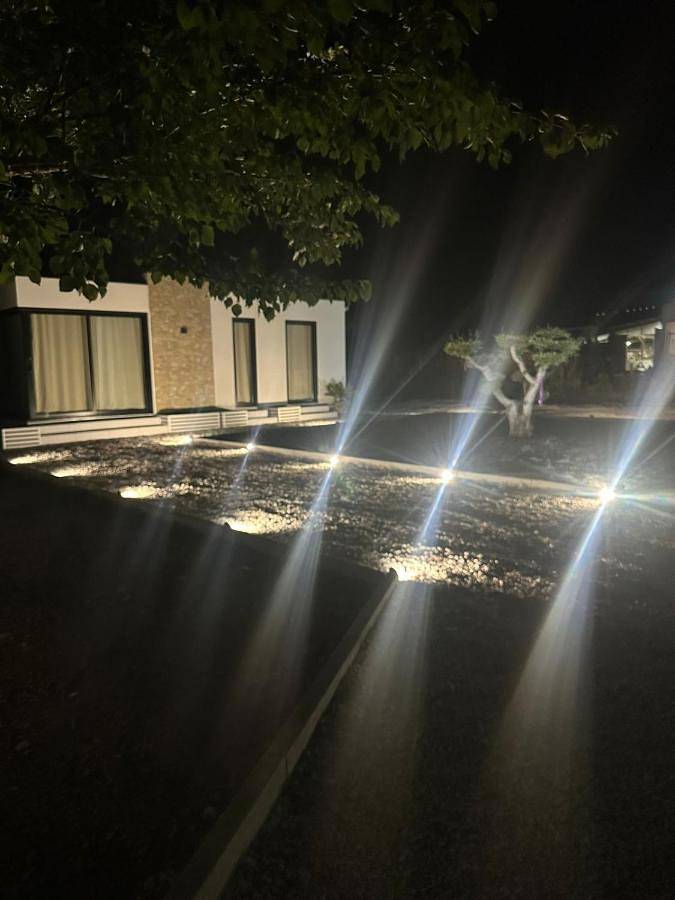 Casas e apartamentos de temporada para 7 pessoas, com Jardim em Padula