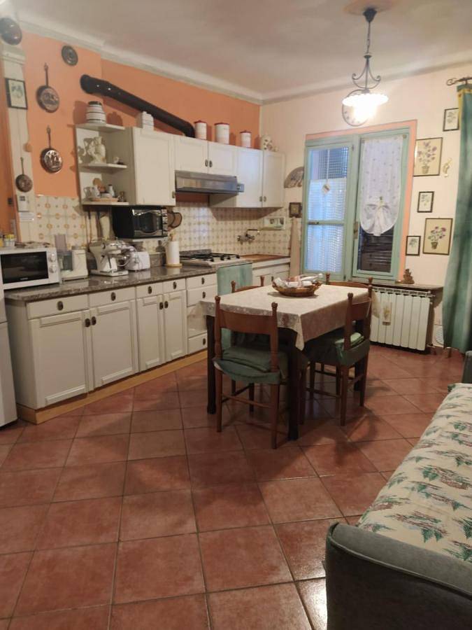 Gîte pour 4 personnes, avec jardin et vue, adapté aux familles à Valdieri - 2