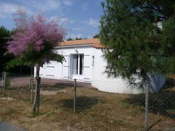 Gîte pour 6 personnes, avec terrasse, animaux acceptés dans Plage naturiste (La Faute-sur-Mer)