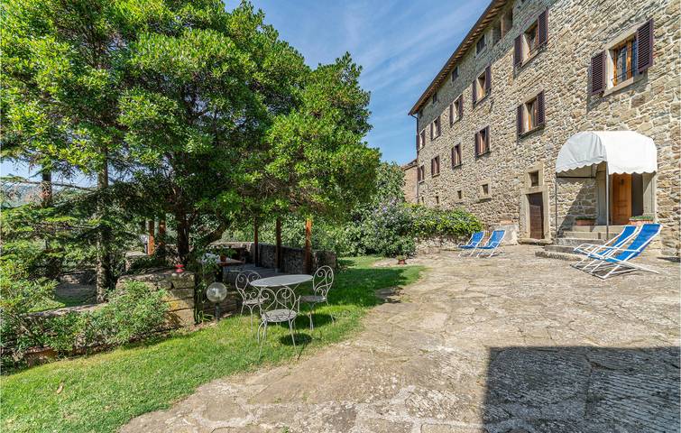 Casa vacanza per 20 persone, con giardino e piscina nonché panorama e terrazza - 1