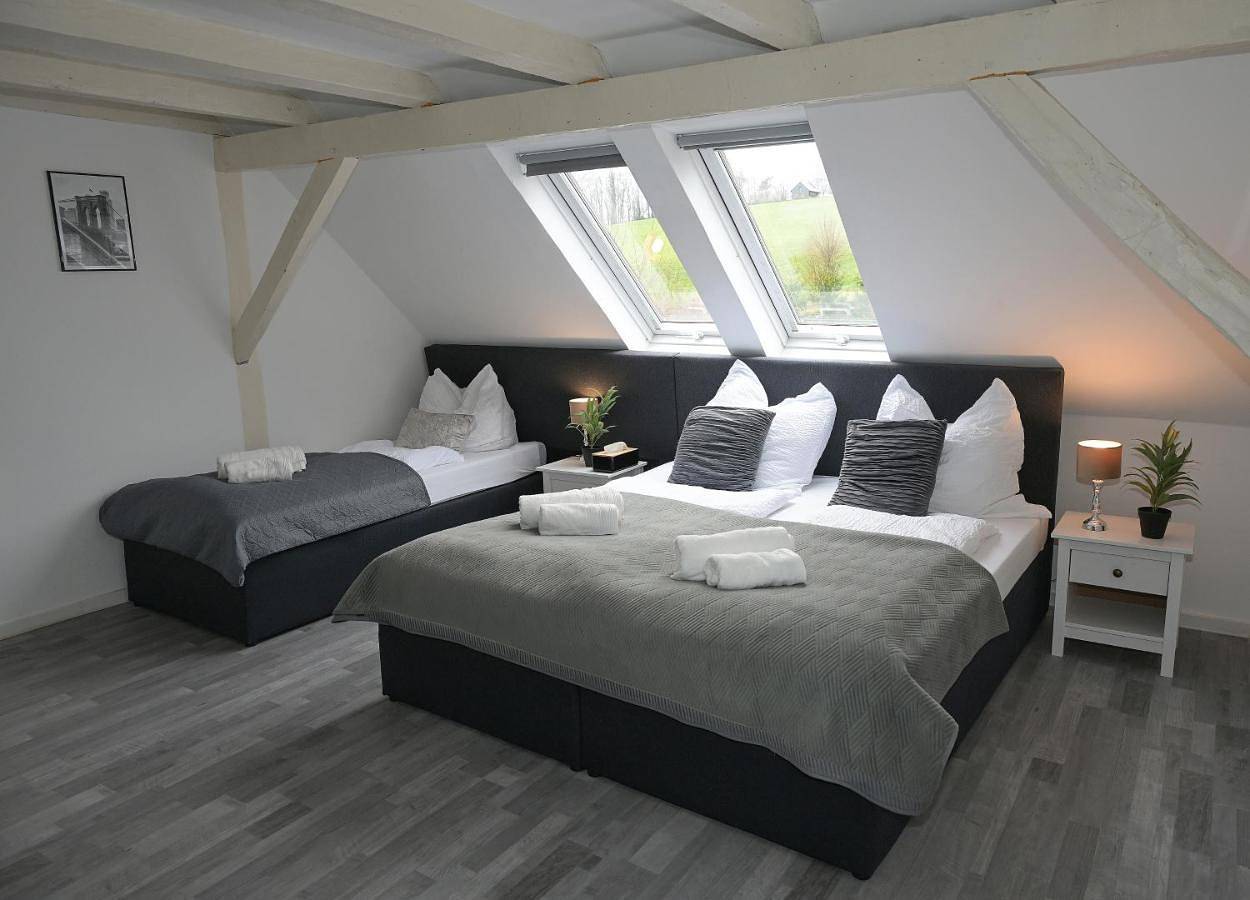 Deluxe Double Room (2 Adults + 1 Child) in Radevormwald, Oberbergischer Kreis