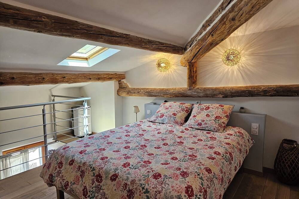 Le Nid douillet au calme in Pertuis, Parc naturel régional du Luberon