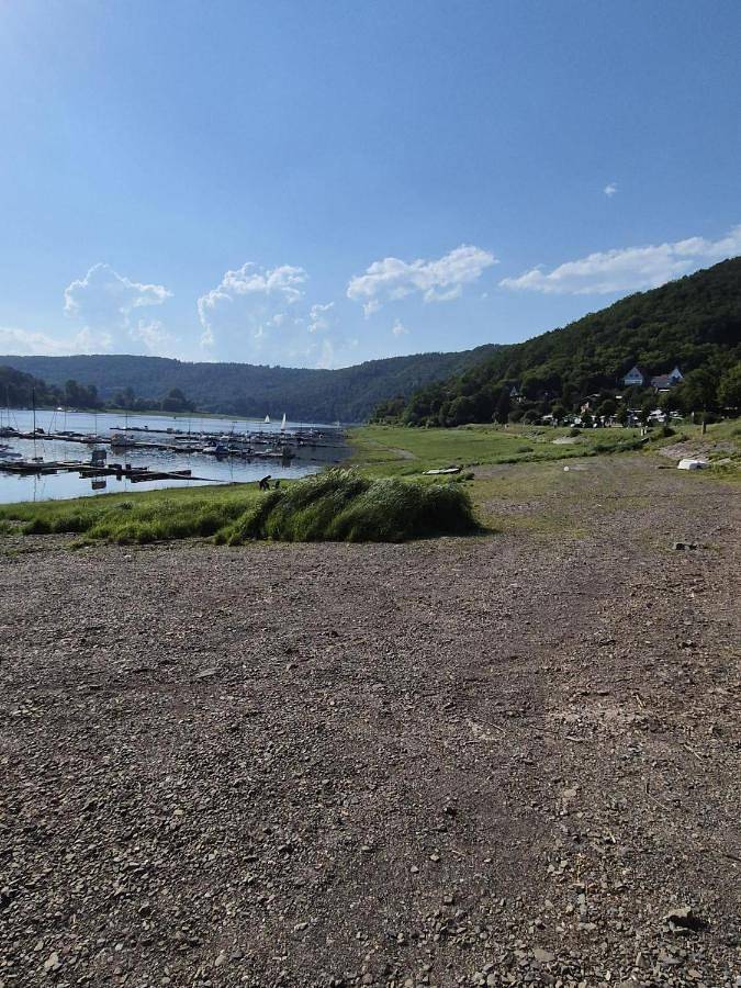 Ferienhaus für 8 Personen, mit Terrasse und Garten am Edersee - 2