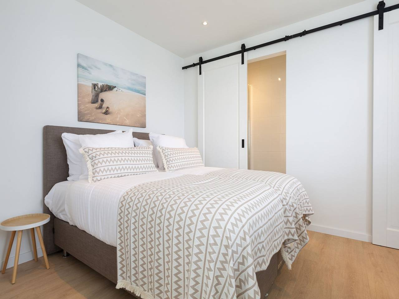 Ganze Wohnung, Spacious Apartment in Den Haag near Seabeach in Scheveningen, Den Haag