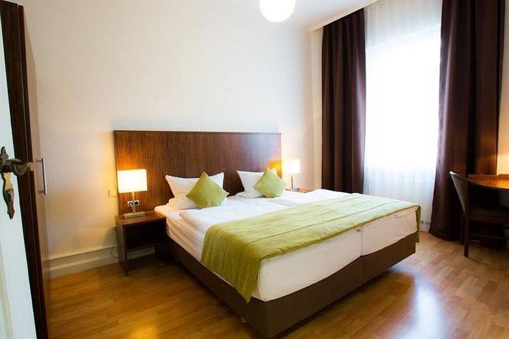 Ferienwohnung für 4 Personen, mit Balkon in Speyer - 2