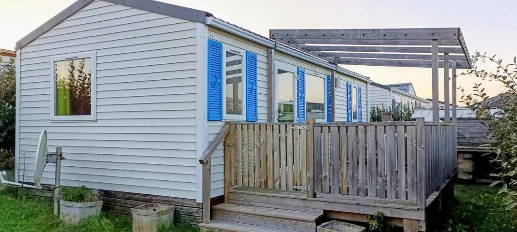Camping pour 6 personnes, avec Terrasse et Jardin