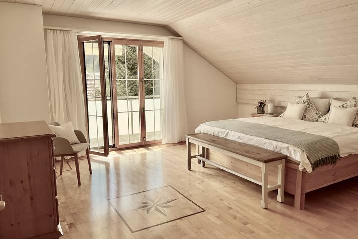 Ganze Ferienwohnung, Ferienwohnung Chriesilöser - 3.5-Zimmerwohnung in Pfäfers Bad, Bad Ragaz