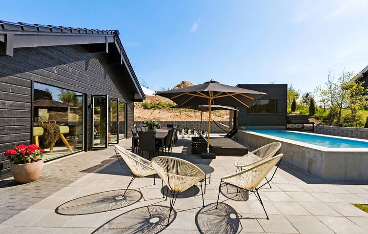 Location de vacances pour 20 personnes, avec sauna ainsi que piscine et jardin, animaux acceptés à Ebeltoft - 2