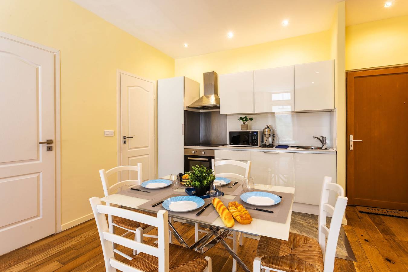 Appartement entier, Le St Francois By Riviera Holiday Homes in Nice, Côte méditerranéenne (France)