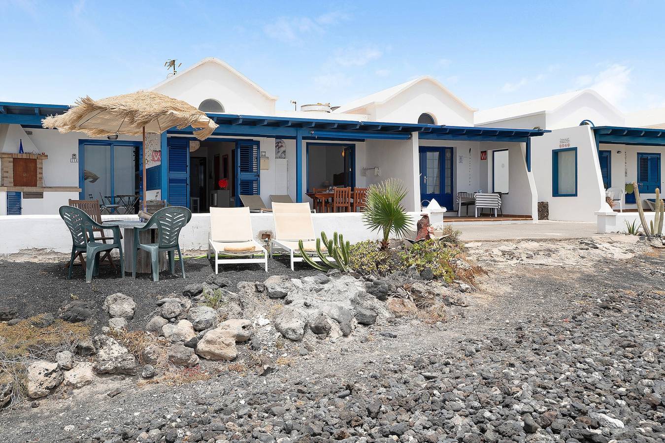 Maison de vacances Punta Marea à la plage, avec vue sur la mer, Wifi, et terrasse. in Punta de las Mujeres, Haría
