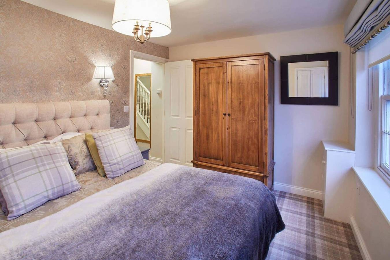 Entire apartment, Host Stay Spyglass 1708 in Whitby, North York Moors National Park