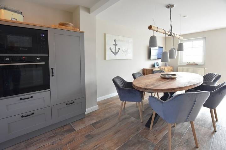 Ferienhaus für 6 Personen, mit Terrasse und Garten sowie Sauna in Tinnum - 4
