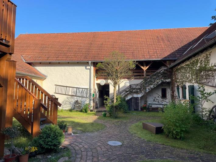 Ferienwohnung für 2 Personen, mit Garten