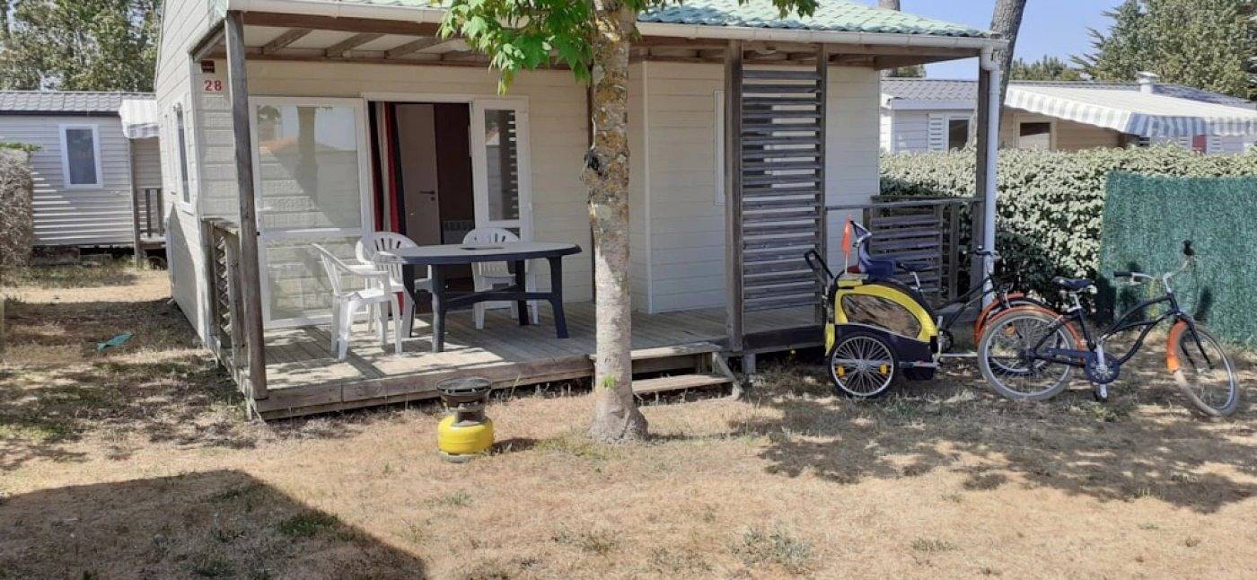 Zecamping 4 étoiles familial 2km plage parc aquatique locatif 27m2 in L'Aiguillon-la-Presqu'île, Vendée