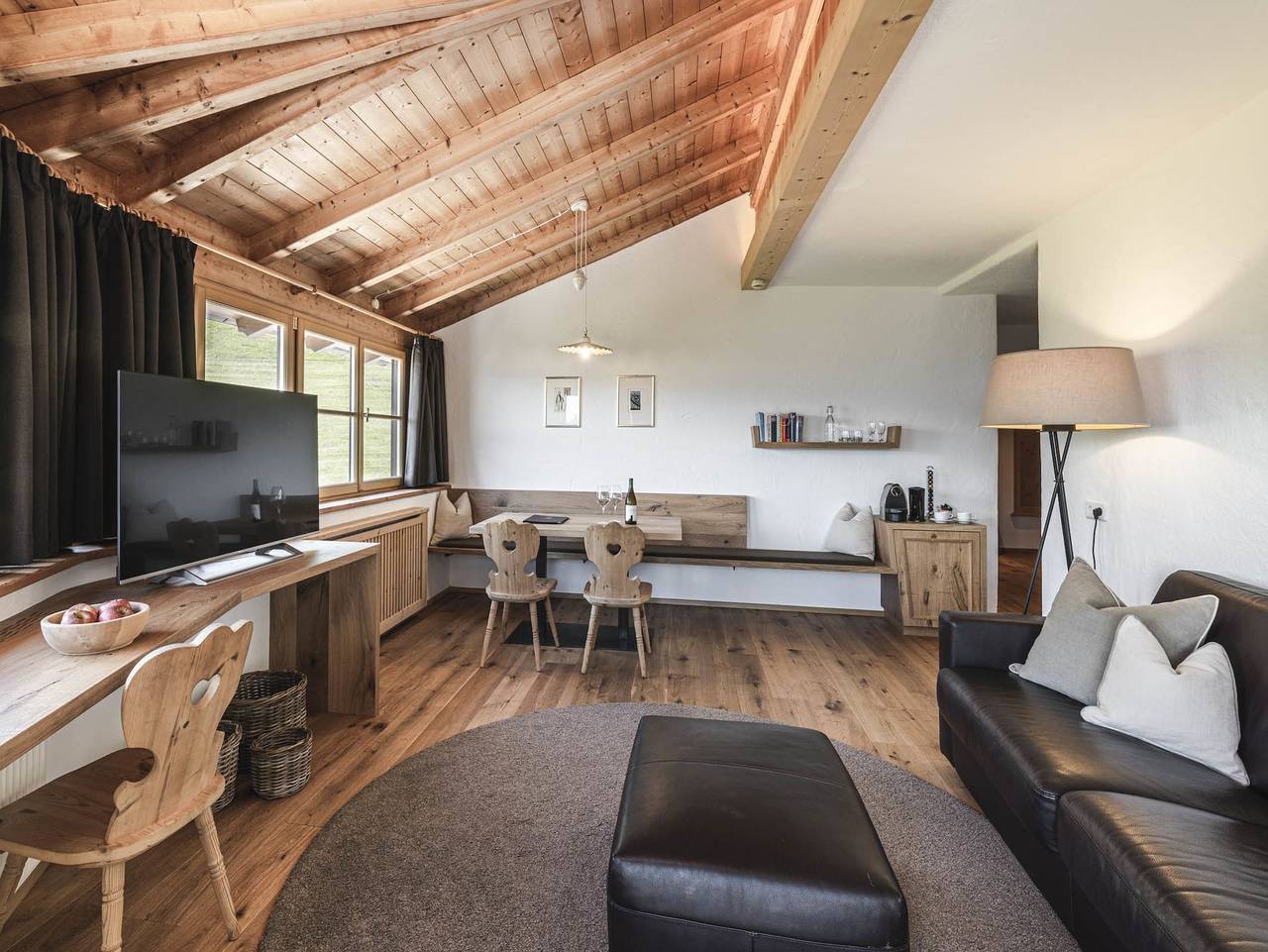 Chalet Grumer Suites & Spa in Oberbozen, Ritten