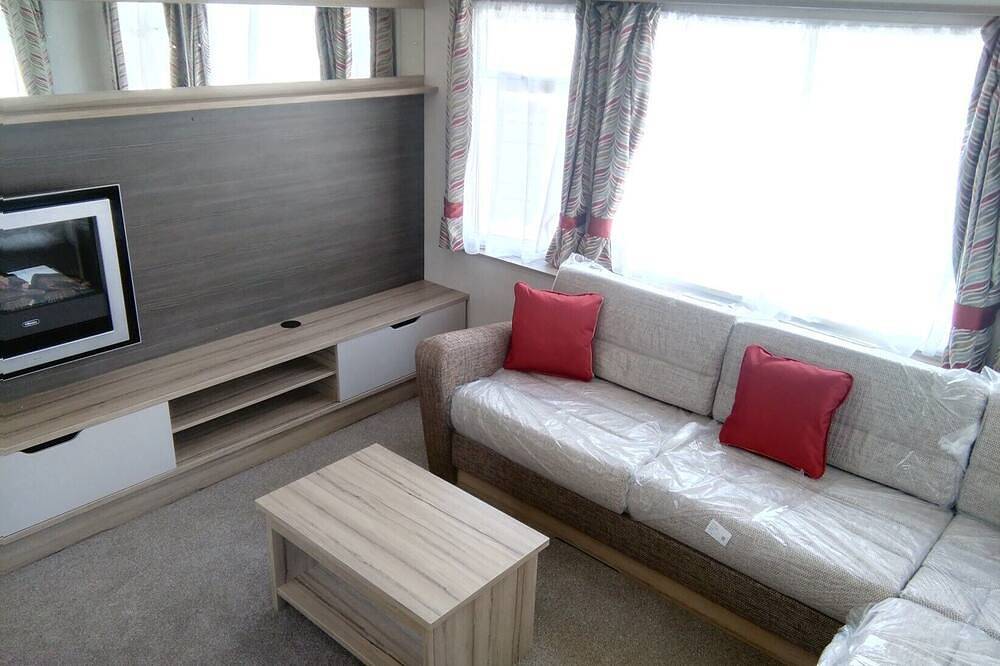 3 Bedroom Caravan Swift Liore 2022 in Edinburgh and Lothian