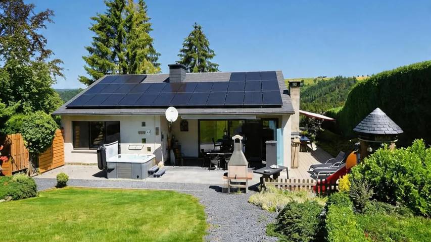 Location de vacances pour 8 personnes, avec sauna et jardin dans Nadrin