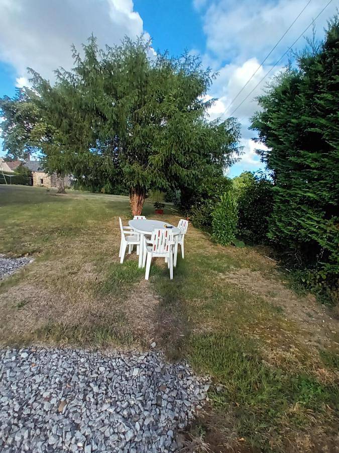 Double Room with Garden View in Sainte-Suzanne, Mayenne