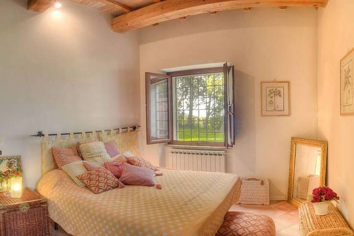 Villa a Todi, vista superba, piscina privata, servizio di pulizia in Todi, Perugia e dintorni