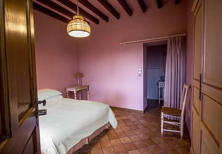 Ferienhaus 'La Fontaine - Grange Arthuis' mit gemeinsamem Garten und Wlan in Lavau, Loire-Tal