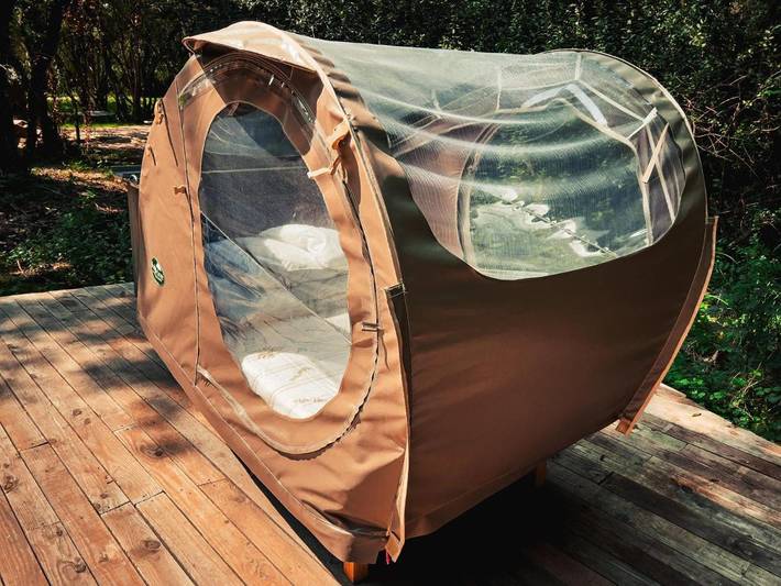 Tente pour 3 personnes, avec piscine et sauna ainsi que jacuzzi et jardin dans Île de France - 4