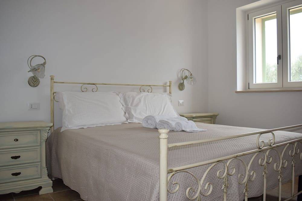 Antichi Saperi: La Dolce Vita - Apartment with pool in Cisternino in Cisternino, Salento