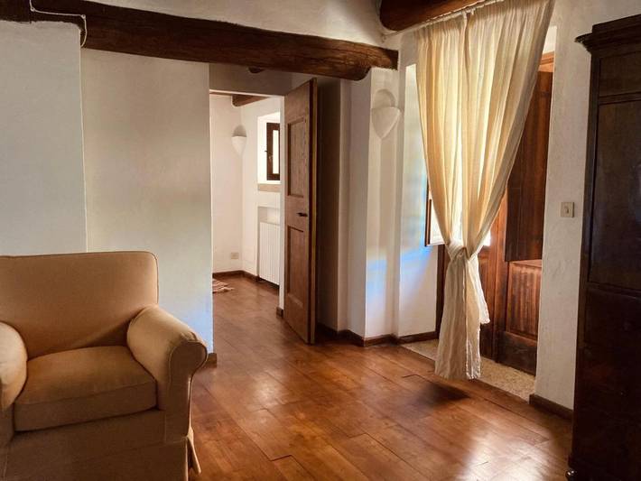 Location de vacances pour 6 personnes, avec terrasse et vue ainsi que piscine et jardin à Sant'Antonio di Gallura - 4