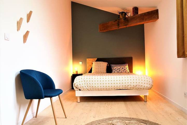 Location de vacances pour 2 personnes, avec jardin à Chanos-Curson - 3