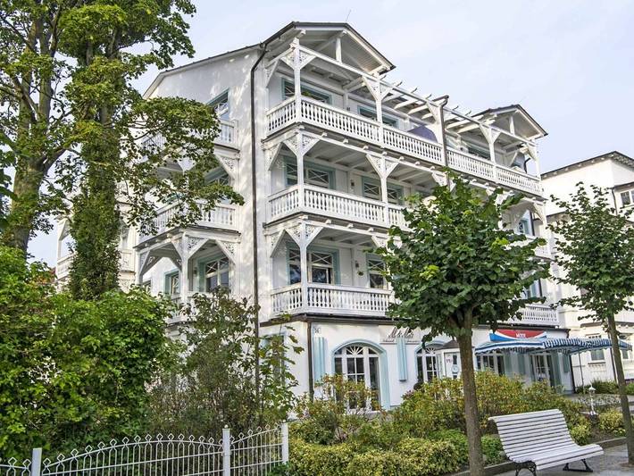 Villa für 4 Personen, mit Balkon und Sauna in Binz