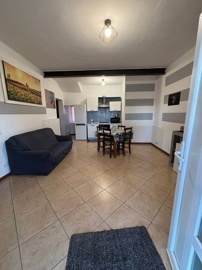 Holiday Home 'Domus Oppiorum' with Wi-Fi and Air Conditioning in Oppeano, Verona Province