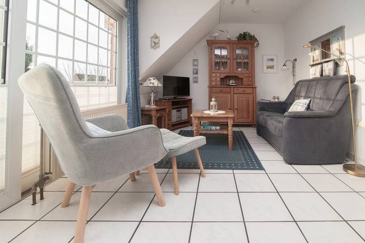 Ferienwohnung für 4 Personen, mit Balkon in Krummhörn