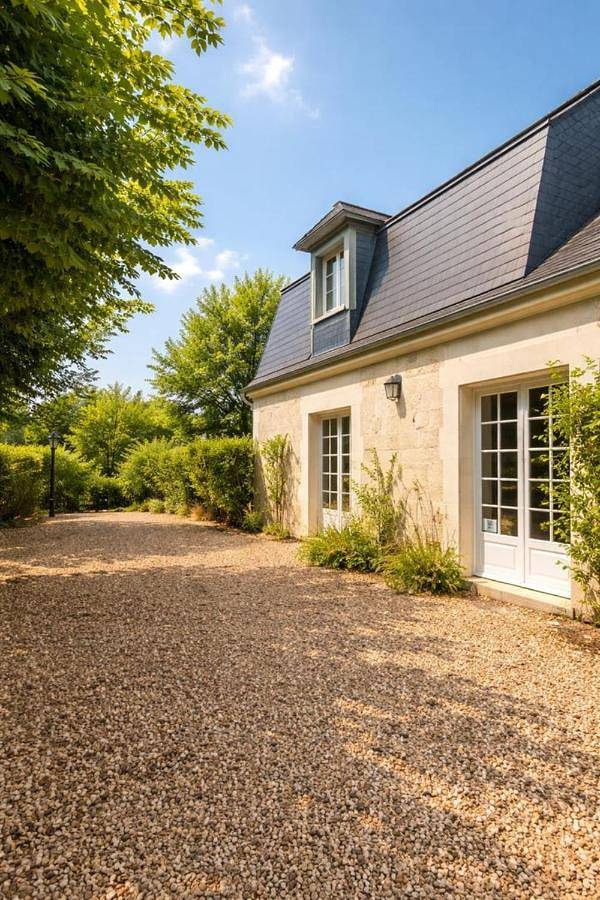 Gîte pour 9 personnes à Saint-Cyr-sur-Loire