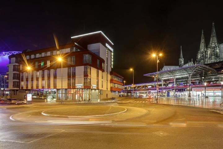 Hotel für 3 Personen, mit Sauna in Kölner Dom