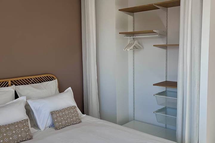 Location de vacances pour 8 personnes, avec jardin et piscine à Colombiers - 4