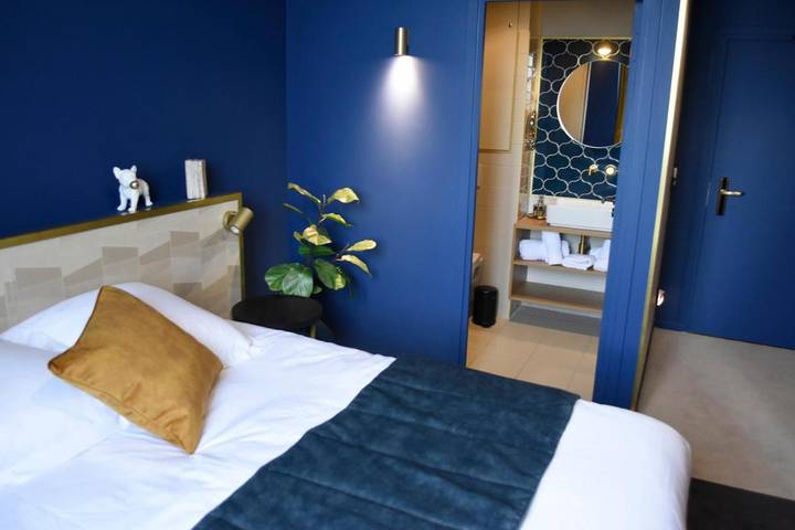 Location de vacances pour 4 personnes, avec terrasse ainsi que piscine et jardin, animaux acceptés à Maurepas - 2