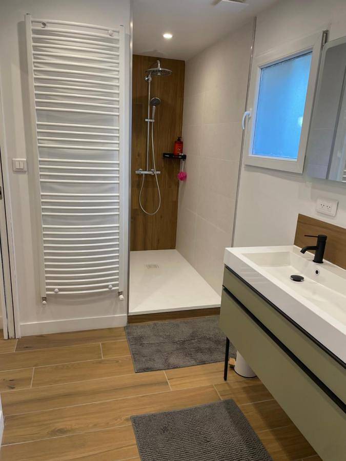 Maison d’hôte pour 2 personnes, avec terrasse à Genas