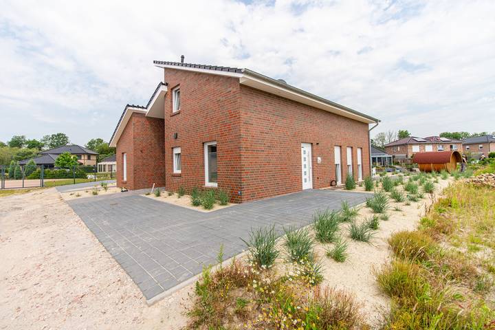 Ferienwohnung für 4 Personen, mit Garten und Sauna in Rhede (Ems)