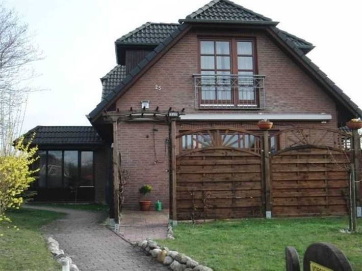 Ferienwohnung für 2 Personen, mit Garten in Neustadt in Holstein