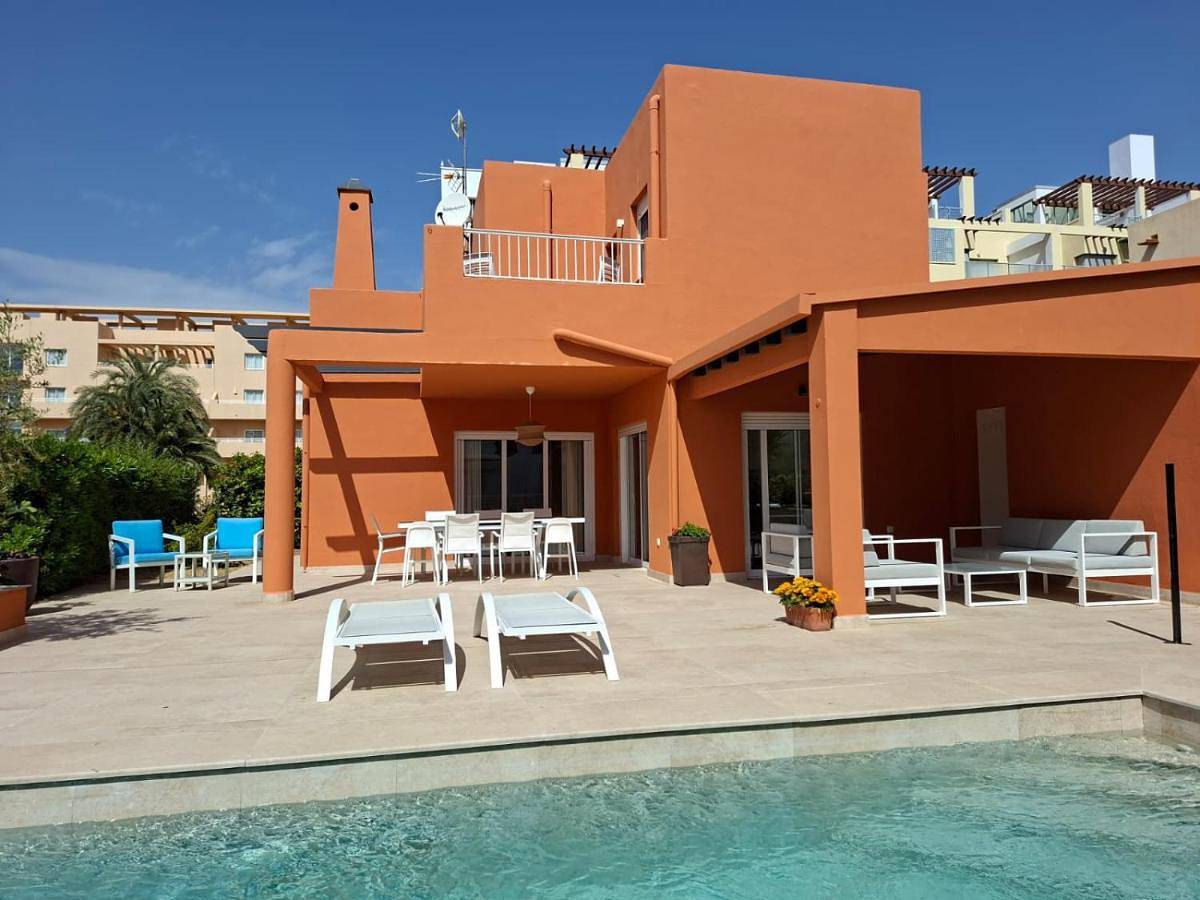 Villa Timonel, Piscina privada - Puerto Rey in Playas de Vera, Vera