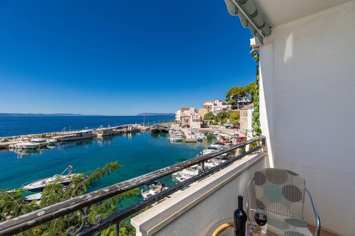 Apartament wakacyjny dla 2 osób, z Balkon/ taras w Drašnice