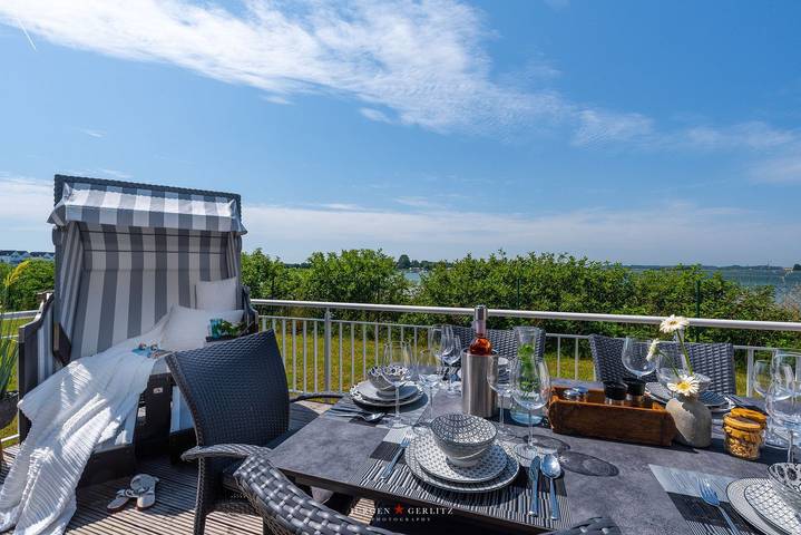 Ferienhaus mit Meerblick für 6 Personen, mit Garten und Ausblick sowie Sauna in Schlei - 2