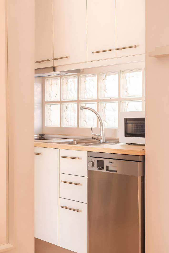 Apartamento entero, Apartamento vacacional 'Casita Lola' con patio exterior y vistas a la piscina compartida in Costa Calma sur, Pájara