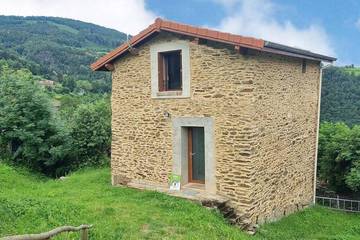 Gîte pour 4 personnes, avec jardin, animaux acceptés à Saint-Chamond