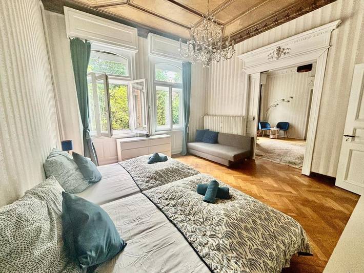Ferienwohnung für 12 Personen, mit Balkon und Garten sowie Ausblick in Bovenden