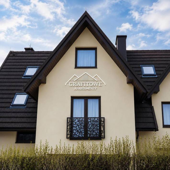 Apartament wakacyjny dla 2 osób, z Jacuzzi i Ogród oraz Basen i Sauna w Czarna Góra