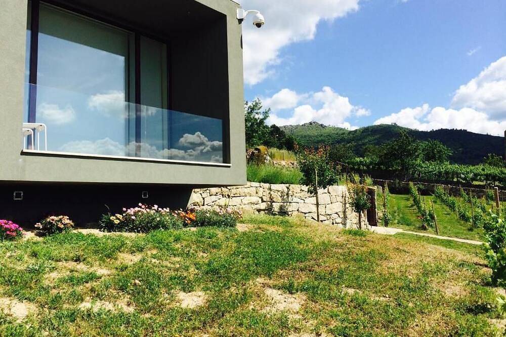 Vald'arêgos Douro Rural Tourism - \"Cortiço\" House in Resende, Douro-Tal