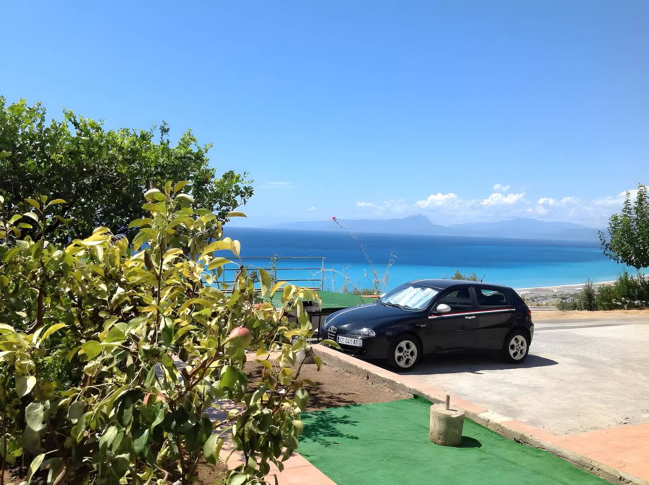 Maison de vacances 'Vista Mare Con Giardino' avec vue sur la mer, Wi-Fi et climatisation in Praia a Mare, Côte Tyrrhénienne Calabre