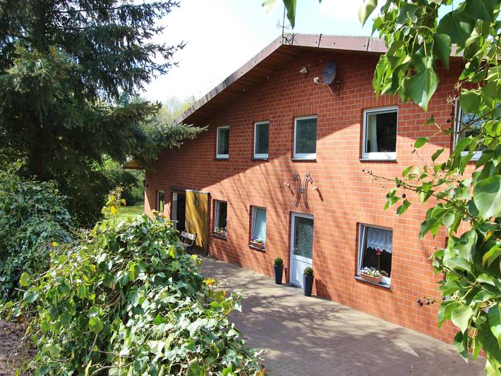 Ferienwohnung für 4 Personen, mit Garten und Pool, mit Haustier