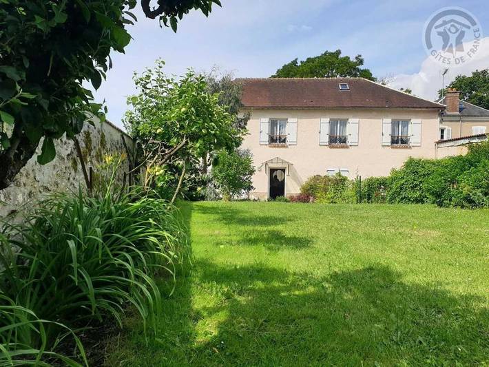 Location de vacances pour 6 personnes, avec Terrasse et Jardin à Villers-en-Arthies